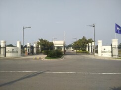 Plot For Sale in DLF Alameda