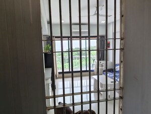 Building Lobby in 1 RK Apartment at Royal Palms Piccadilly Condos, Goregaon East – for Sale
