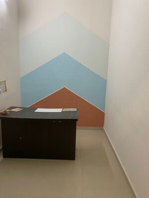Furnished Amenities in  Office Space at Rustomjee Eaze Zone Mall, Malad West – for Rent