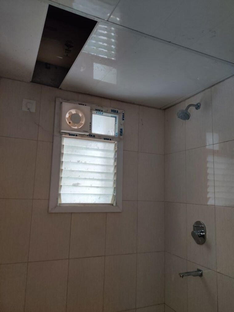 Bathroom, mantri-webcity 2 Bedroom 950 Sq.Ft. Apartment In Hennur Road Bangalore 10664816