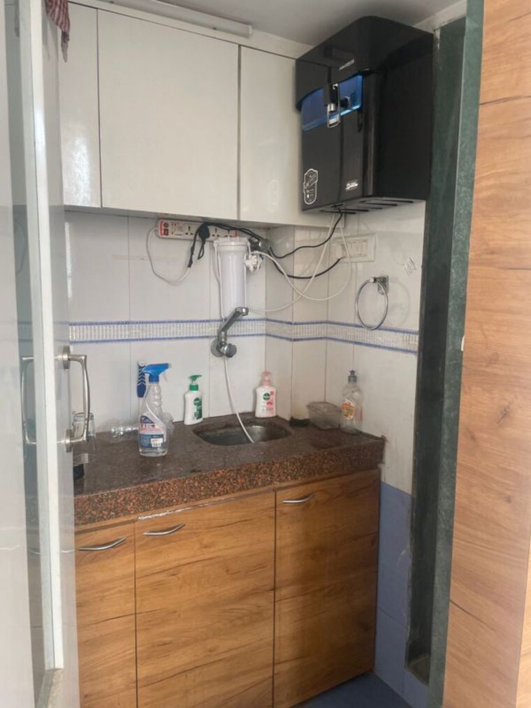 Bathroom, lotus-business-park Commercial Office Space 508 Sq.Ft. In Malad West Mumbai 10664856