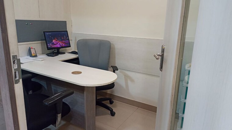 Team Area, matoshree-quantum-tower Commercial Office Space 820 Sq.Ft. In Malad West Mumbai 10664875