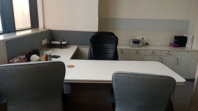 Team Area, matoshree-quantum-tower Commercial Office Space 820 Sq.Ft. In Malad West Mumbai 10664875