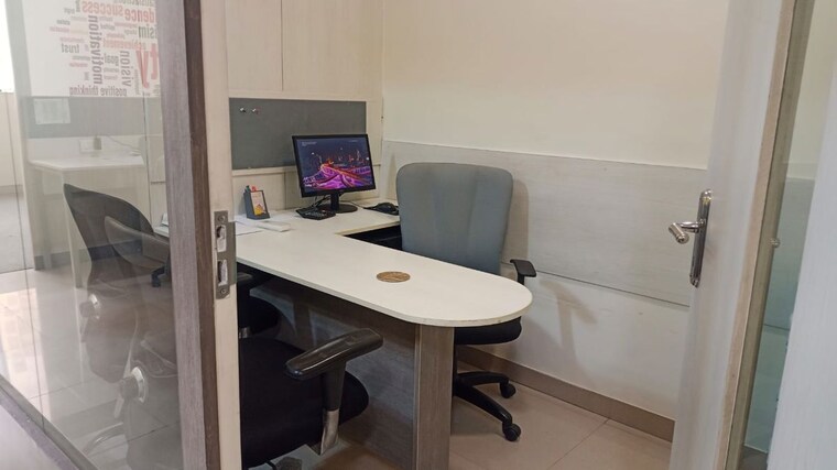 Team Area, matoshree-quantum-tower Commercial Office Space 820 Sq.Ft. In Malad West Mumbai 10664875