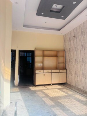 Room in 1 BHK Independent House at Shiva Enclave Zirakpur, Patiala Road – for Sale