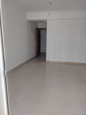 Room in 2.5 BHK Apartment at Saviour Green Arch, Tech Zone 4 Greater Noida – for Rent