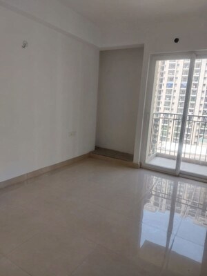 2.5 BHK Apartment For Rent in Saviour Green Arch, Tech Zone 4 Greater Noida