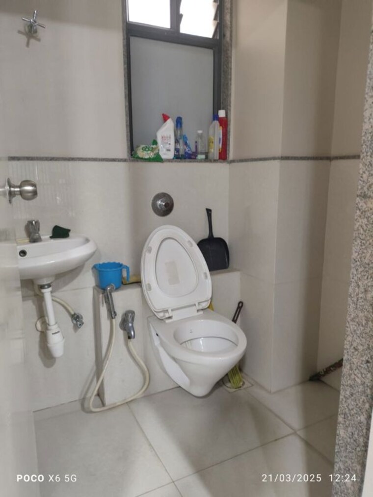 Bathroom, shyamal Commercial Office Space 510 Sq.Ft. In Shyamal Ahmedabad 10664876
