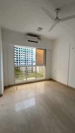 Room in 3 BHK Apartment at Platinum Life, Andheri West – for Sale