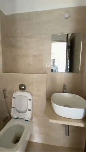 Bathroom in 3 BHK Apartment at Platinum Life, Andheri West – for Sale