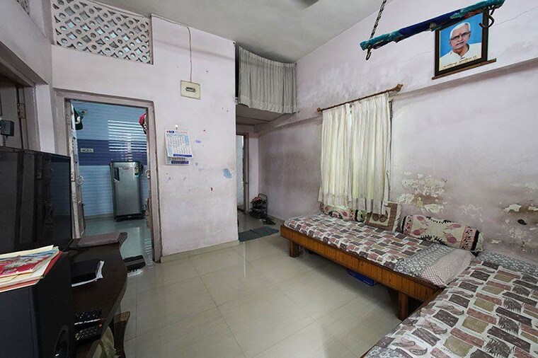 Kitchen, bapunagar 3 Bedroom 218 Sq.Yd. Apartment In Bapunagar Ahmedabad 10664911