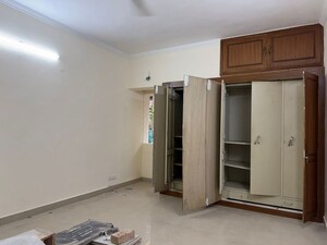 Building Lobby in 3 BHK Apartment at Vasant Kunj – for Rent
