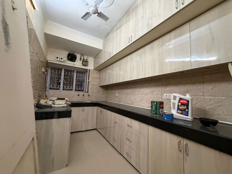 Kitchen, vasant kunj 3 Bedroom 1700 Sq.Ft. Apartment In Vasant Kunj Delhi 10664915