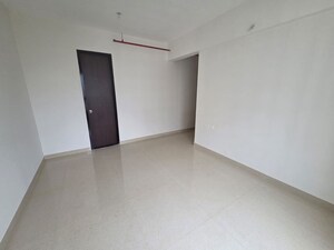 Room in 3 BHK Apartment at Hubtown Rising City, Ghatkopar East – for Rent