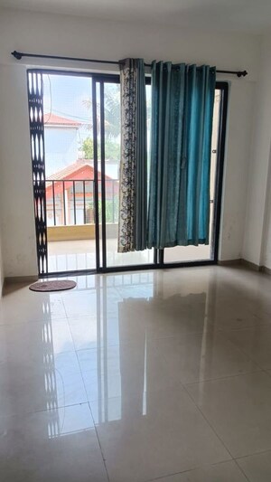 Room in 3 BHK Apartment at Fortune Estates, Hadapsar – for Sale
