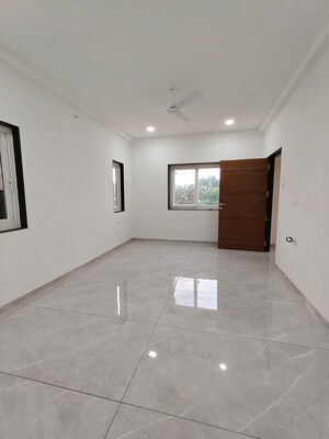 Room in 4 BHK Villa at Swarup Villa, Bill – for Sale