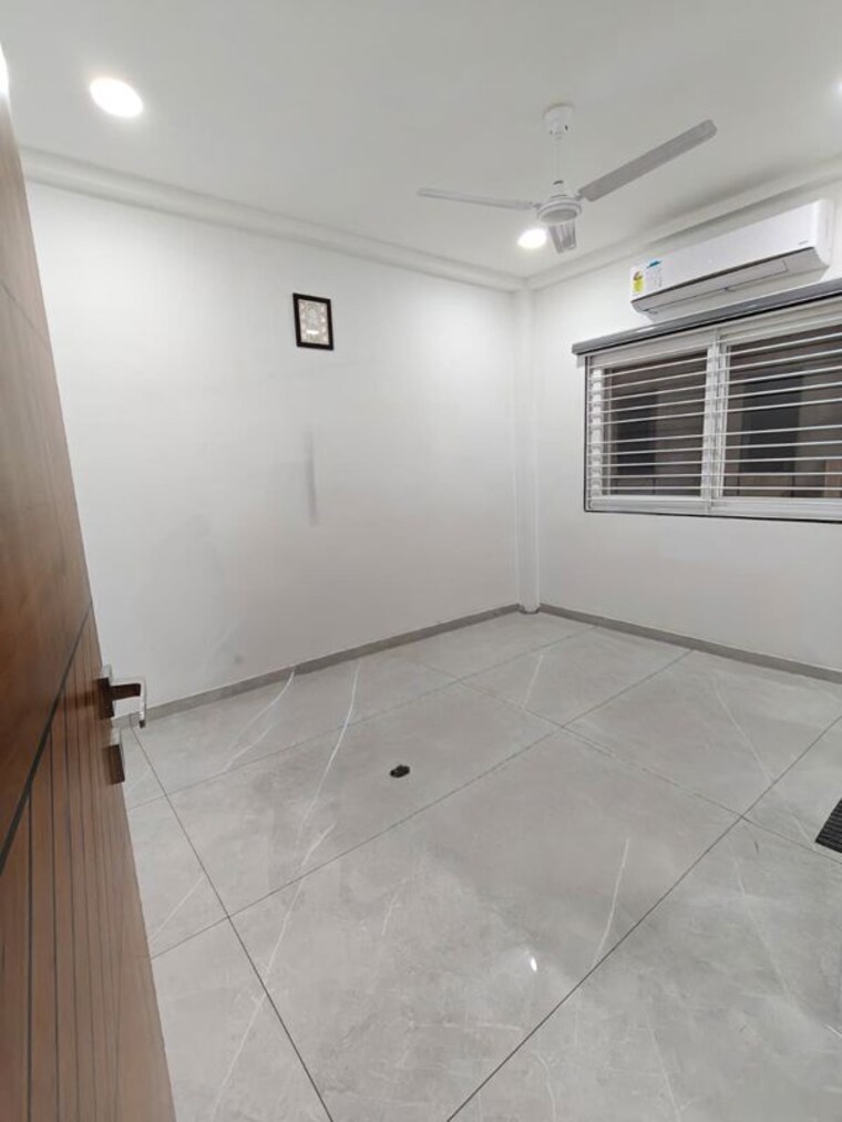 Room, swarup-villa 4 Bedroom 1014 Sq.Ft. Villa In Bill Vadodara 10664923