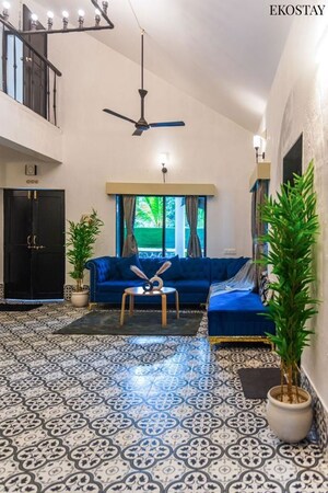 Living Room in 5 BHK Villa at Old Mumbai - Pune Highway – for Sale