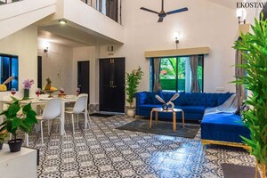 Living Room in 5 BHK Villa at Old Mumbai - Pune Highway – for Sale