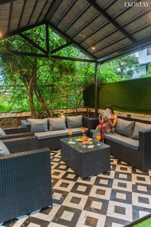 5 BHK Villa – Exterior View View at Old Mumbai - Pune Highway - for Sale