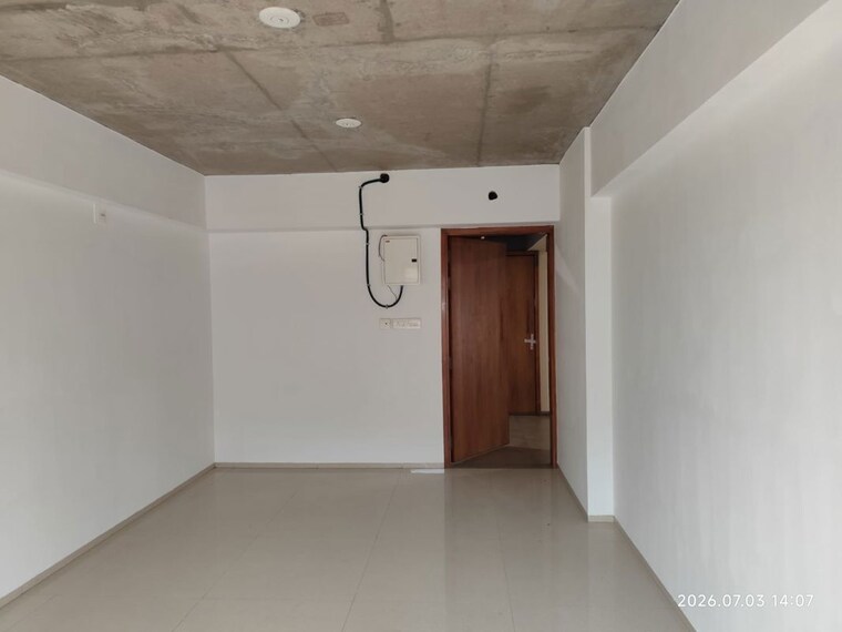 Room, shivranjani Commercial Office Space 496 Sq.Ft. In Shivranjani Ahmedabad 10663104