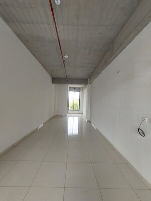 Office Space For Rent in Sun South Trade, Bopal