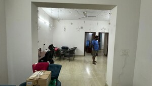 Team Area in 2 BHK Builder Floor at Sector 47 – for Rent