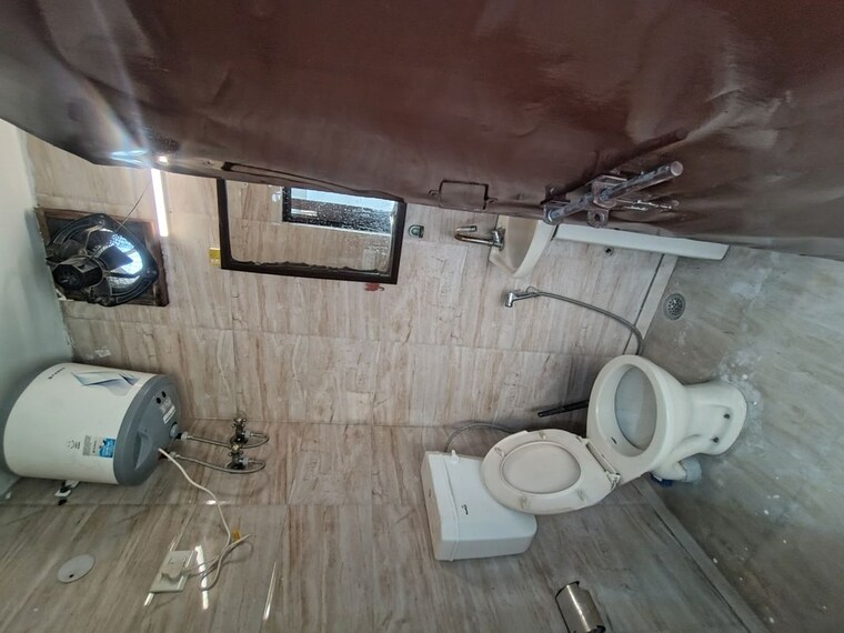 Bathroom, malviya nagar 1 Bedroom 600 Sq.Ft. Builder Floor In Malviya Nagar Delhi 10664984