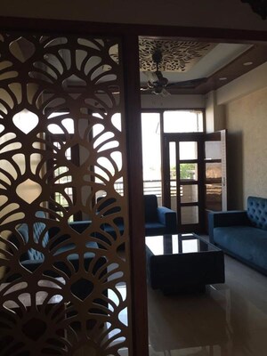 Living Room in 2 BHK Apartment at Sector 63 – for Rent