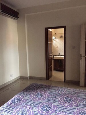 Room in 2 BHK Apartment at Sector 63 – for Rent
