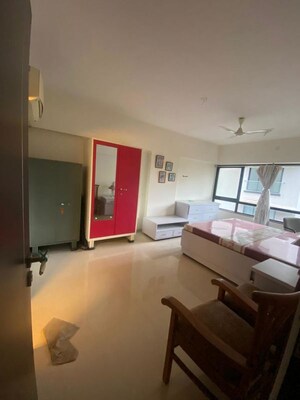 Bedroom in 2 BHK Apartment at Khar West – for Sale