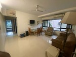 2 BHK 735 Sq.Ft. Apartment in Khar West