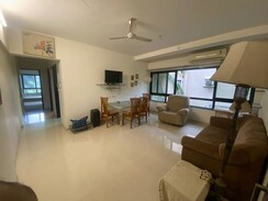 2 BHK Apartment For Sale in Khar West