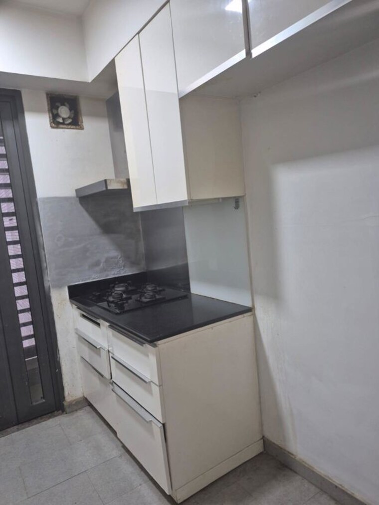 Kitchen, indiabulls-blu 4 Bedroom 1300 Sq.Ft. Apartment In Worli Mumbai 10665011