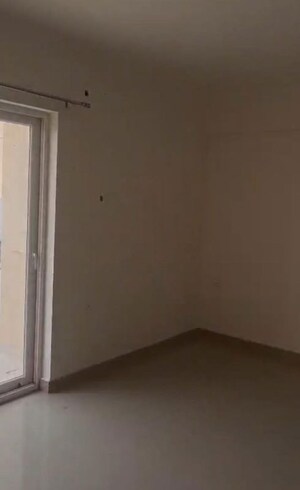 Room in 3 BHK Apartment at ATS Golf Meadows, Central Derabassi – for Rent