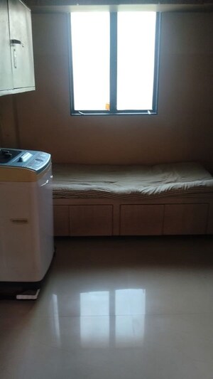 Bedroom in 1 BHK Apartment at Sun & Breeze Apartment, Vile Parle East – for Rent