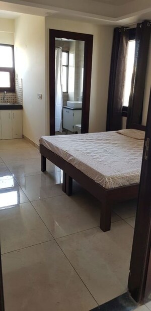 Bedroom in 1 RK Independent House at Sector 14 – for Rent