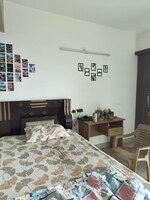 5 BHK +  200 Sq.Mt. Villa in Sigma III Greater Noida