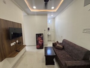 Living Room in 1 BHK Builder Floor at Kondapur – for Rent