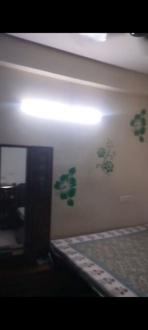 Room in 2 BHK Builder Floor at Pratap Vihar – for Sale