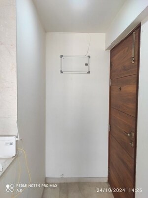 Room in 1 BHK Apartment at Omkar Vive, Kurla – for Rent