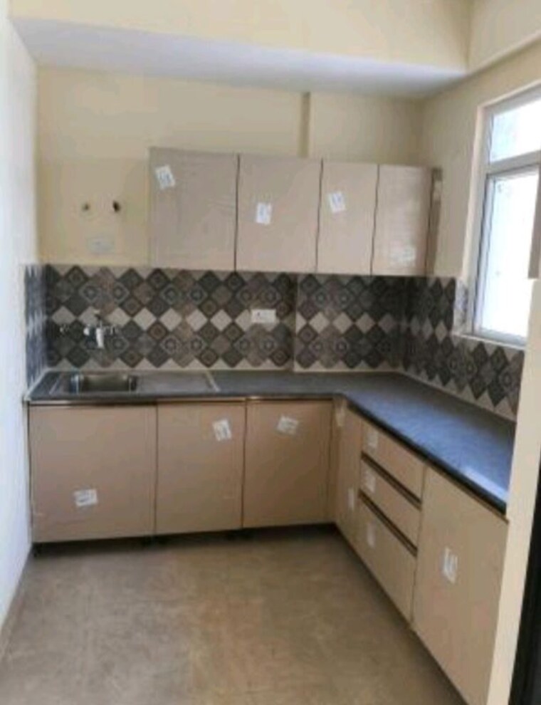 Kitchen, signature-global-park 2 Bedroom 845 Sq.Ft. Apartment In Sohna Sector 36 Gurgaon 10665139