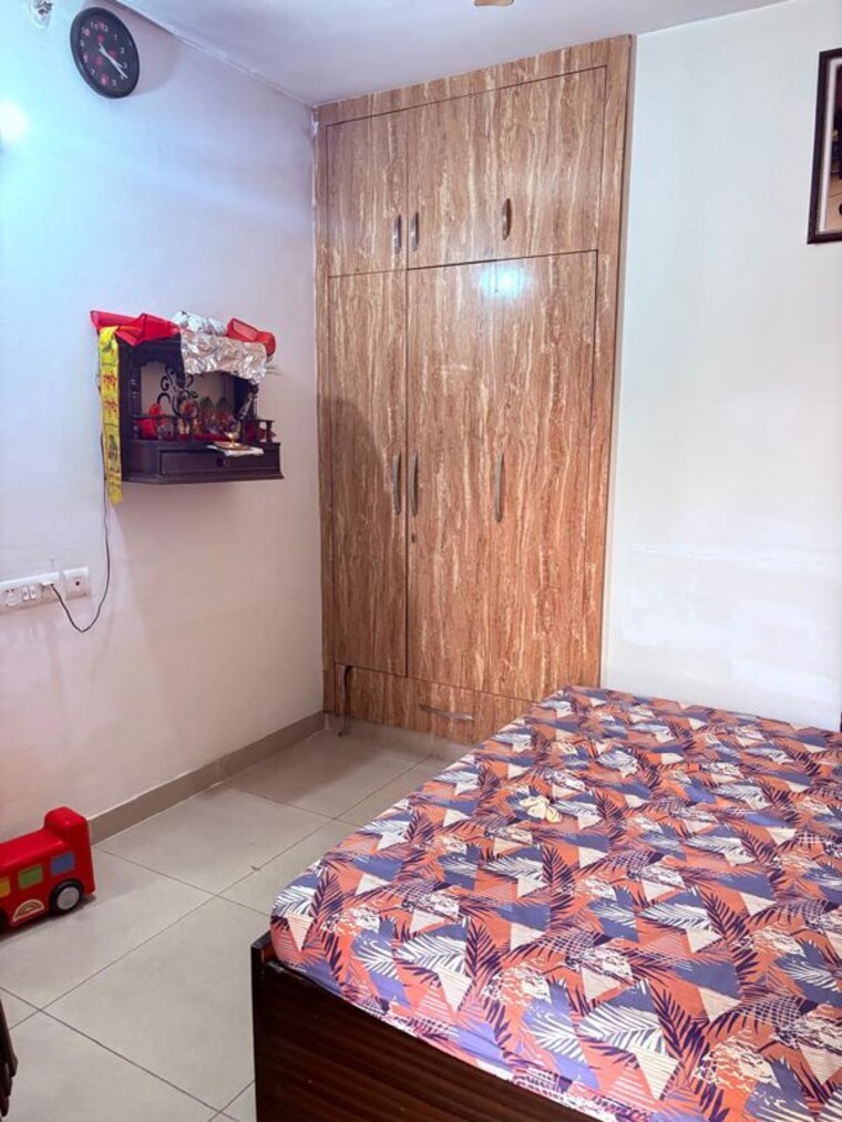 Bedroom, shri-radha-aqua-garden 2 Bedroom 1050 Sq.Ft. Apartment In Sector 16b Greater Noida Greater Noida 10665130