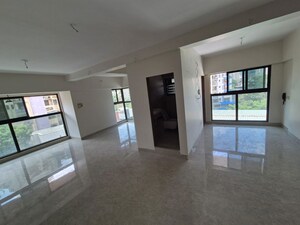 Parking in  Office Space at Ratnamani Platinum Square, Naupada – for Rent