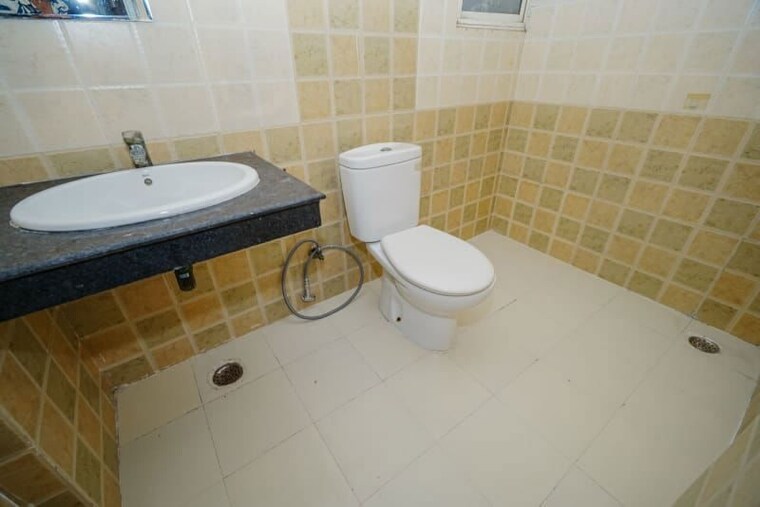 Bathroom, nimbus-the-hyde-park 2 Bedroom 1080 Sq.Ft. Apartment In Sector 78 Noida 10665142