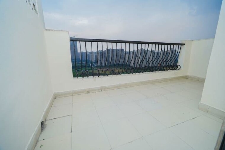 Balcony, nimbus-the-hyde-park 2 Bedroom 1080 Sq.Ft. Apartment In Sector 78 Noida 10665142
