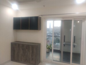 Room in 2 BHK Apartment at Anuhar Platinum, Manikonda – for Rent