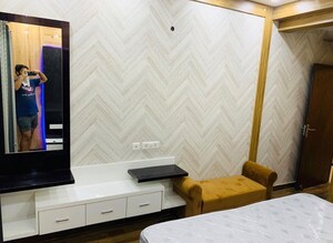 Furnished Amenities in 2 BHK Builder Floor at Rajouri Garden – for Rent
