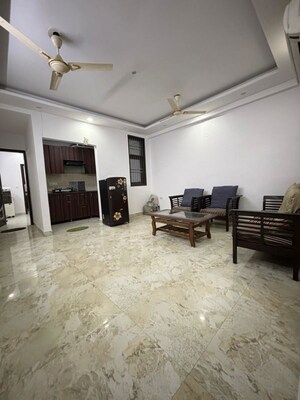 Parking in 2 BHK Apartment at Saket – for Rent