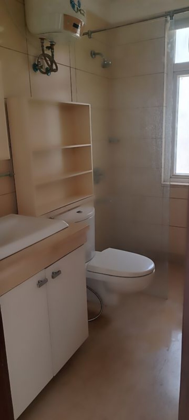 Bathroom, puri-diplomatic-greens-phase-i 3.5 Bedroom 2250 Sq.Ft. Apartment In Sector 111 Gurgaon 10665194